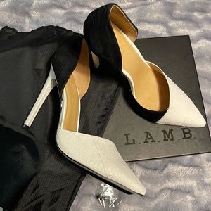 LAMB heels Sz 9 Brand New!